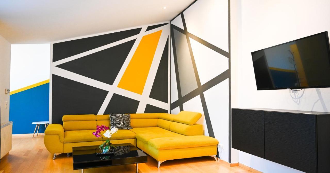 Modern Suite City Center Vienna Exterior photo
